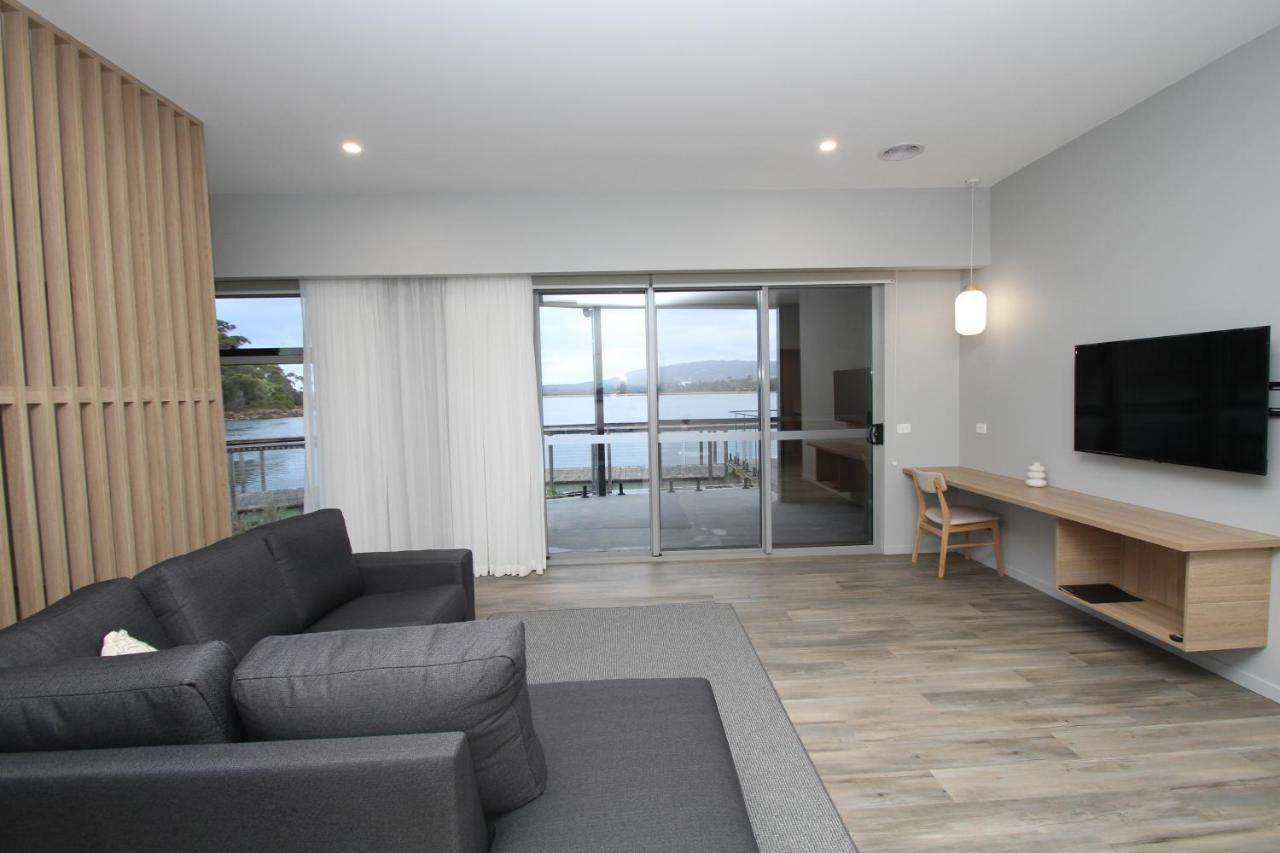 Waterfront Apartments Devonport Extérieur photo