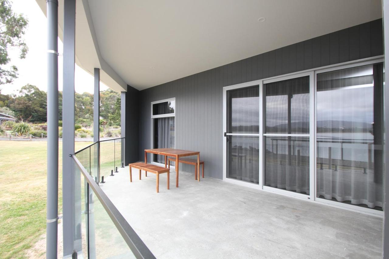 Waterfront Apartments Devonport Extérieur photo