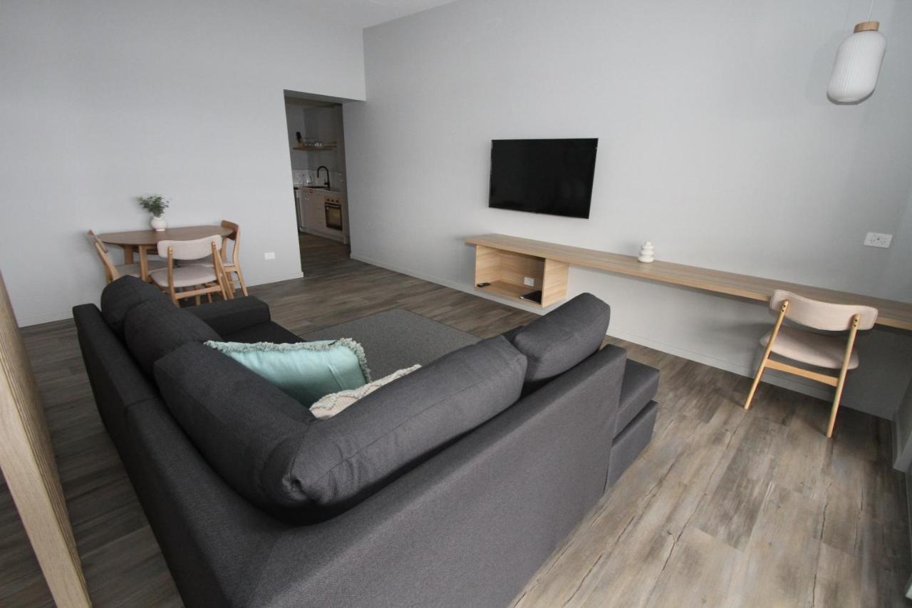 Waterfront Apartments Devonport Extérieur photo